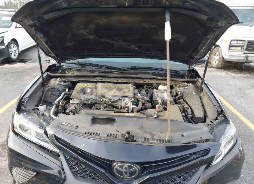 Photo 10 of 2019 Toyota Camry SE (VIN 4T1B11HK8KU715603)