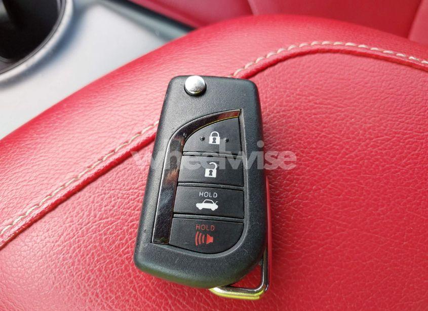 Photo 11 of 2019 Toyota Camry SE (VIN 4T1B11HK8KU721269)