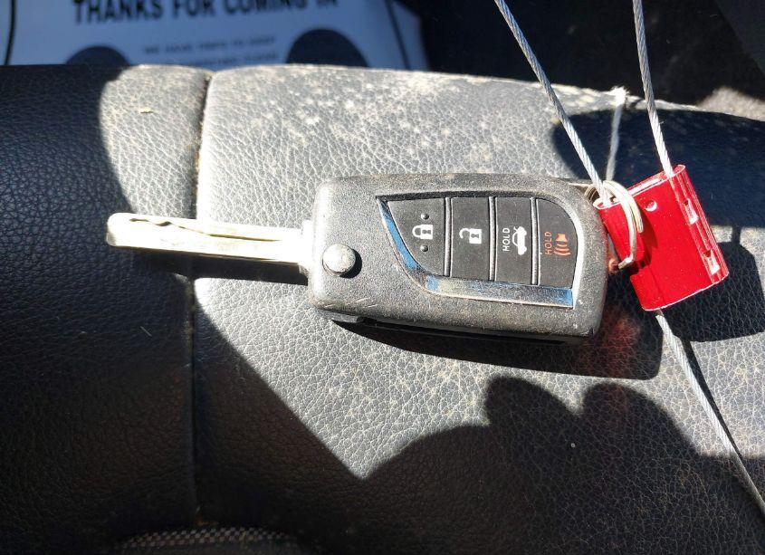 Photo 11 of 2019 Toyota Camry SE (VIN 4T1B11HK8KU733244)