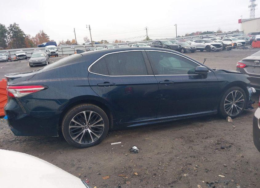 Photo 14 of 2019 Toyota Camry SE (VIN 4T1B11HK8KU778393)