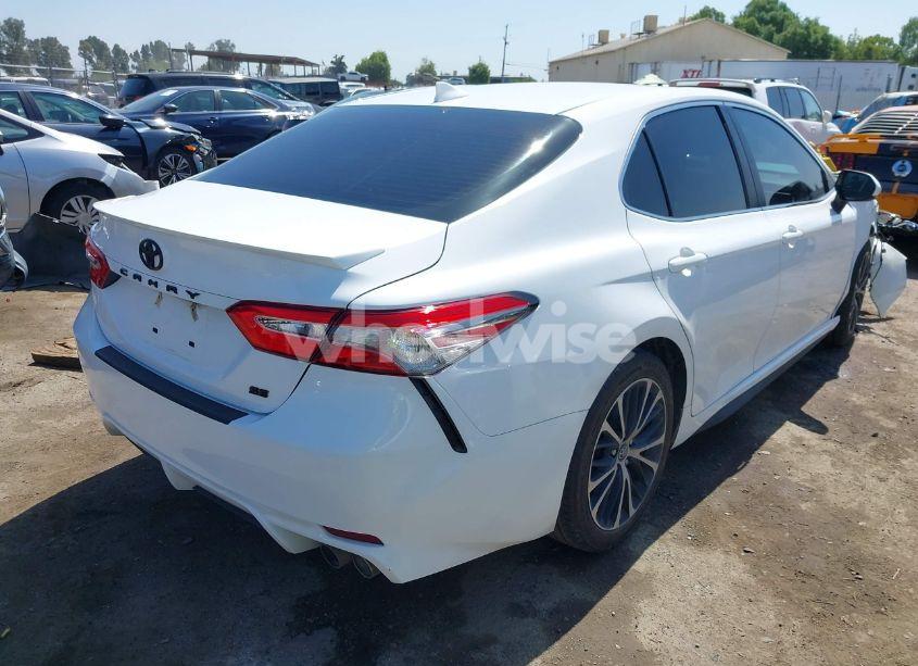 Photo 4 of 2019 Toyota Camry SE (VIN 4T1B11HK8KU789264)