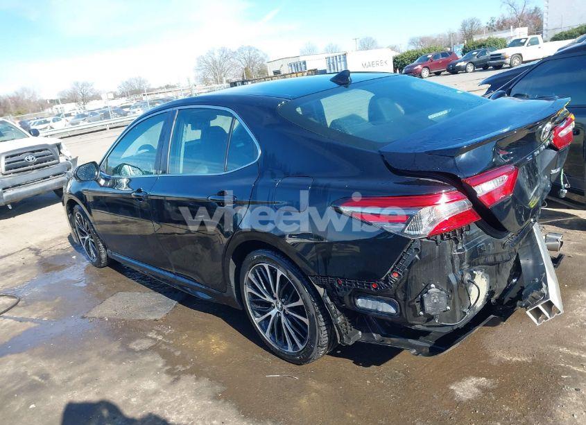 Photo 14 of 2019 Toyota Camry SE (VIN 4T1B11HK8KU808024)