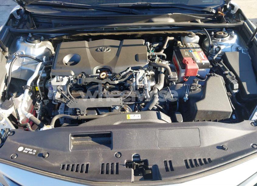 Photo 10 of 2019 Toyota Camry SE (VIN 4T1B11HK8KU810338)