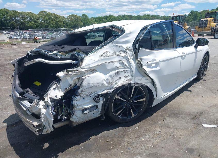 Photo 6 of 2019 Toyota Camry L/LE/SE/XLE (VIN 4T1B11HK8KU819010)