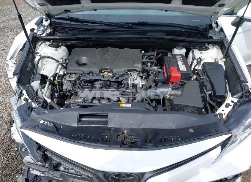 Photo 10 of 2019 Toyota Camry LE (VIN 4T1B11HK8KU819721)