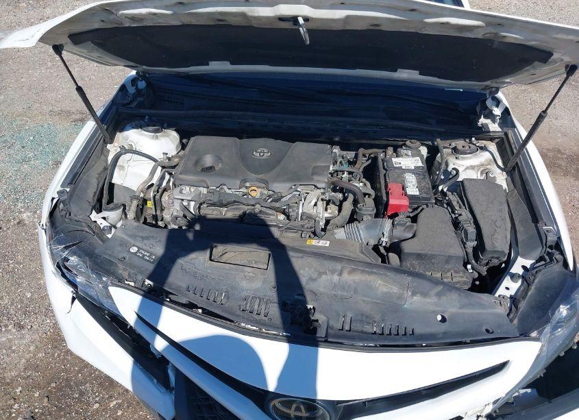 Photo 10 of 2019 Toyota Camry SE (VIN 4T1B11HK8KU827012)