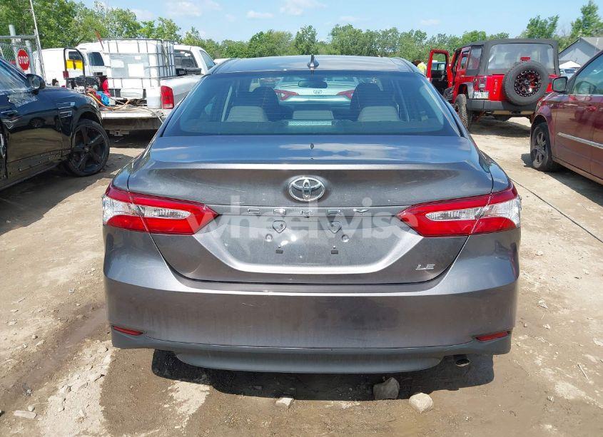 Photo 17 of 2019 Toyota Camry LE (VIN 4T1B11HK8KU830802)