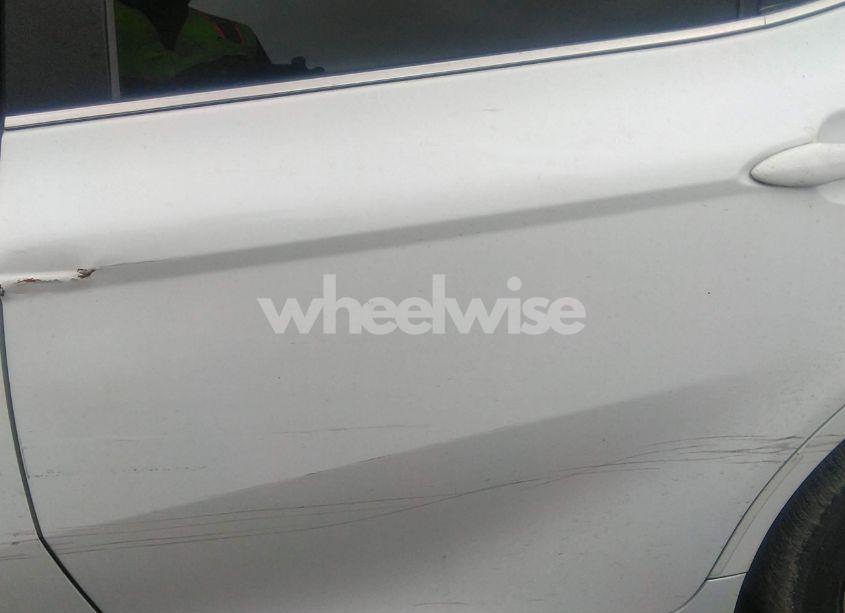 Photo 17 of 2019 Toyota Camry SE (VIN 4T1B11HK8KU836521)