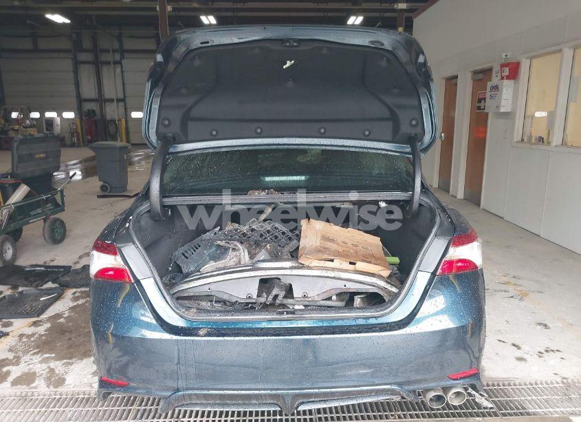 Photo 16 of 2019 Toyota Camry SE (VIN 4T1B11HK8KU843601)