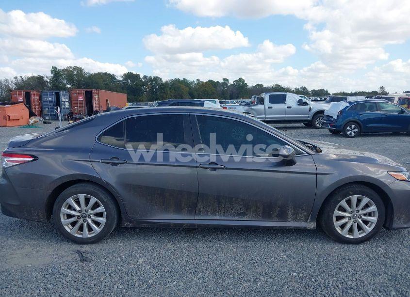 Photo 13 of 2019 Toyota Camry LE (VIN 4T1B11HK8KU846241)