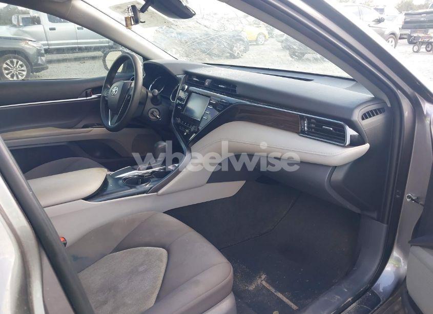 Photo 5 of 2019 Toyota Camry LE (VIN 4T1B11HK8KU846241)