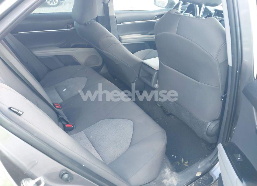 Photo 8 of 2019 Toyota Camry LE (VIN 4T1B11HK8KU846241)