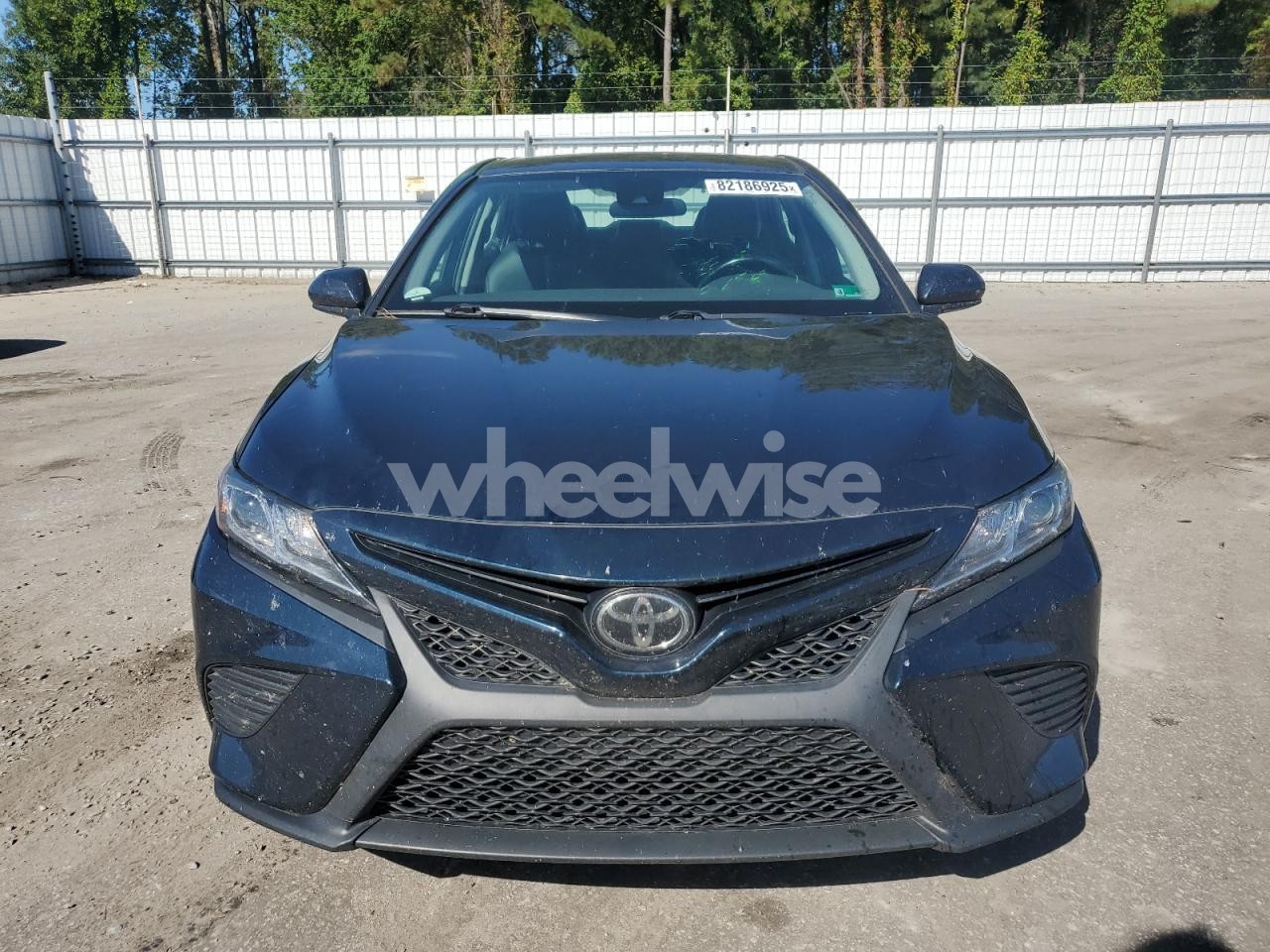 Photo 5 of 2019 TOYOTA CAMRY L (VIN 4T1B11HK8KU850340)