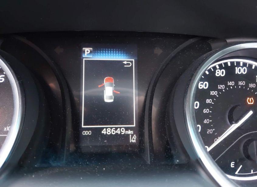 Photo 16 of 2018 Toyota Camry LE (VIN 4T1B11HK9JU017743)