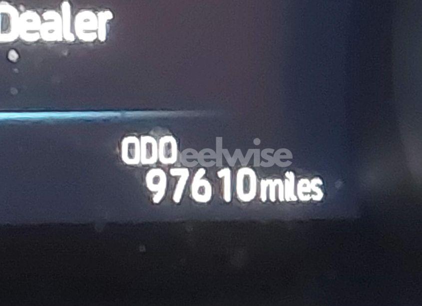 Photo 16 of 2018 Toyota Camry XLE (VIN 4T1B11HK9JU060107)