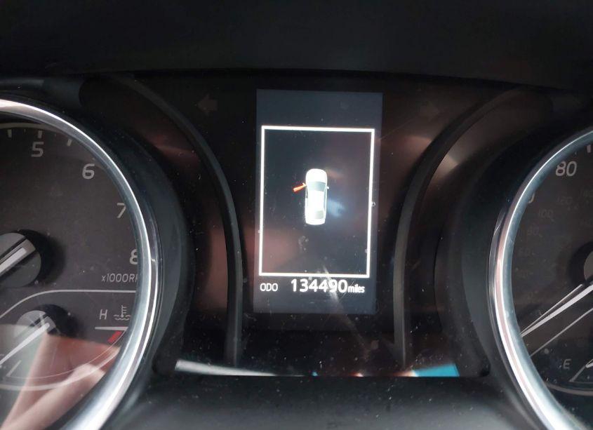 Photo 7 of 2018 Toyota Camry SE (VIN 4T1B11HK9JU129314)