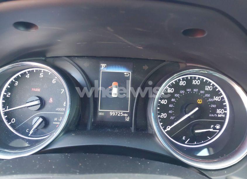 Photo 7 of 2018 Toyota Camry SE (VIN 4T1B11HK9JU143732)