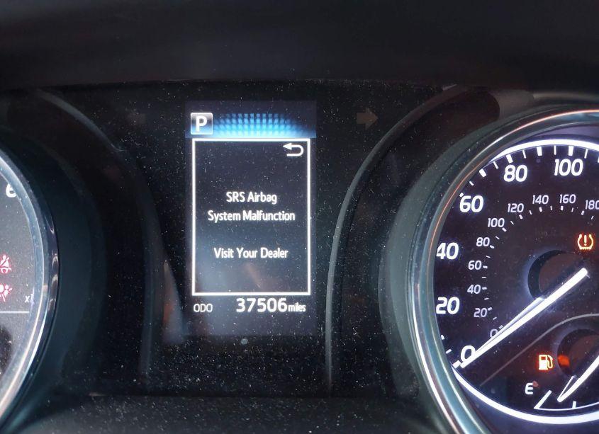 Photo 16 of 2018 Toyota Camry SE (VIN 4T1B11HK9JU145741)