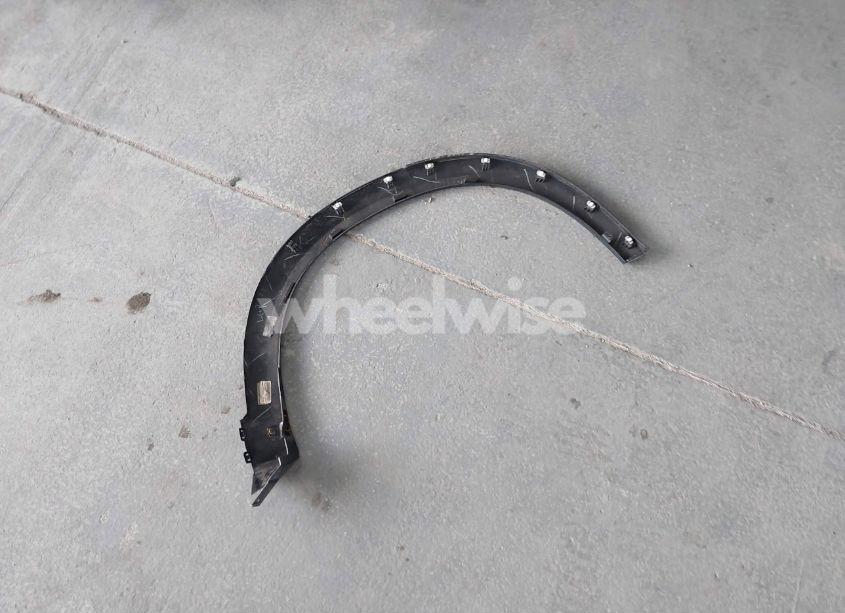 Photo 12 of 2018 Toyota Camry SE (VIN 4T1B11HK9JU537571)