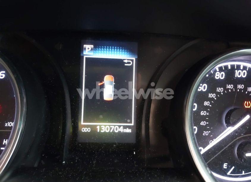 Photo 16 of 2018 Toyota Camry SE (VIN 4T1B11HK9JU537571)