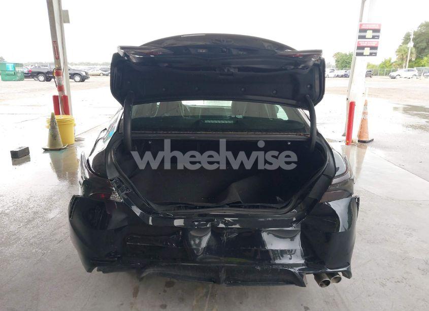 Photo 17 of 2018 Toyota Camry SE (VIN 4T1B11HK9JU537571)