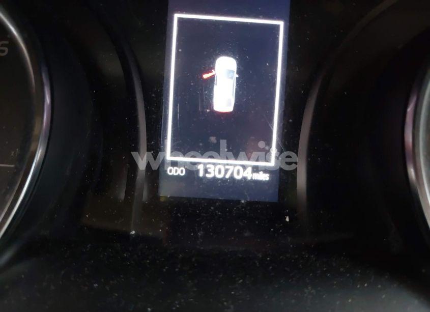 Photo 7 of 2018 Toyota Camry SE (VIN 4T1B11HK9JU537571)