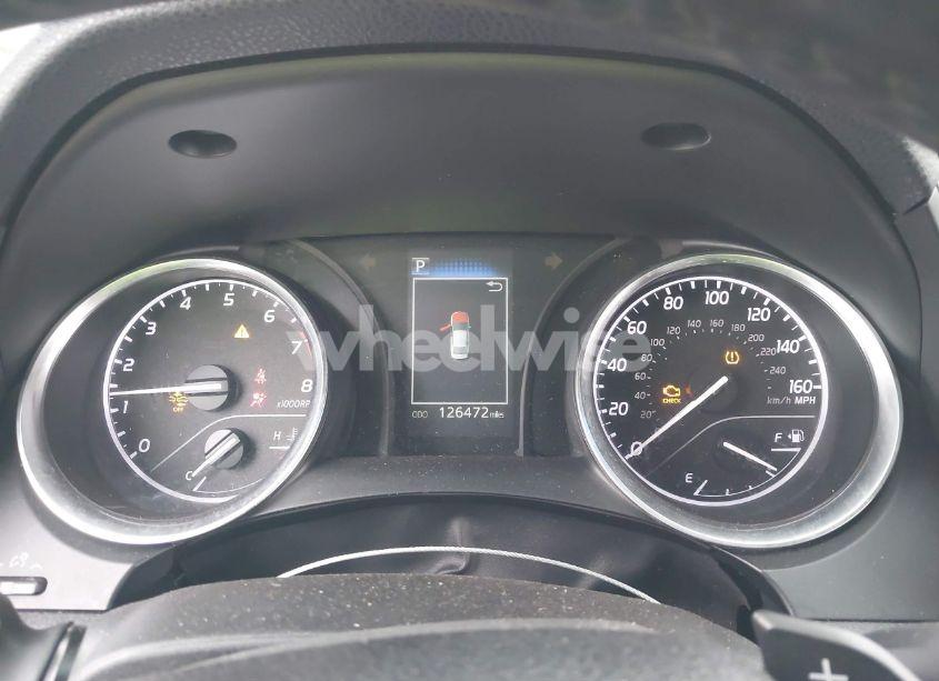 Photo 7 of 2018 Toyota Camry SE (VIN 4T1B11HK9JU564480)