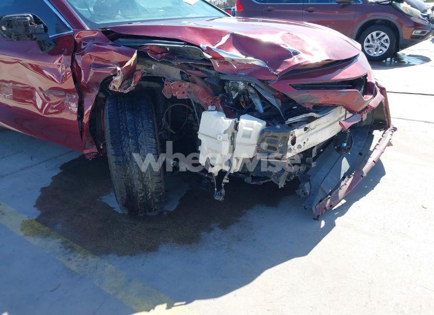 Photo 6 of 2018 Toyota Camry SE (VIN 4T1B11HK9JU583160)