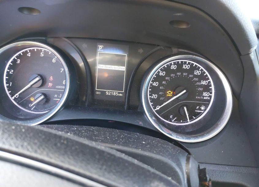 Photo 7 of 2018 Toyota Camry LE (VIN 4T1B11HK9JU603536)