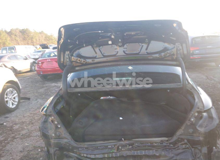 Photo 17 of 2018 Toyota Camry SE (VIN 4T1B11HK9JU626220)