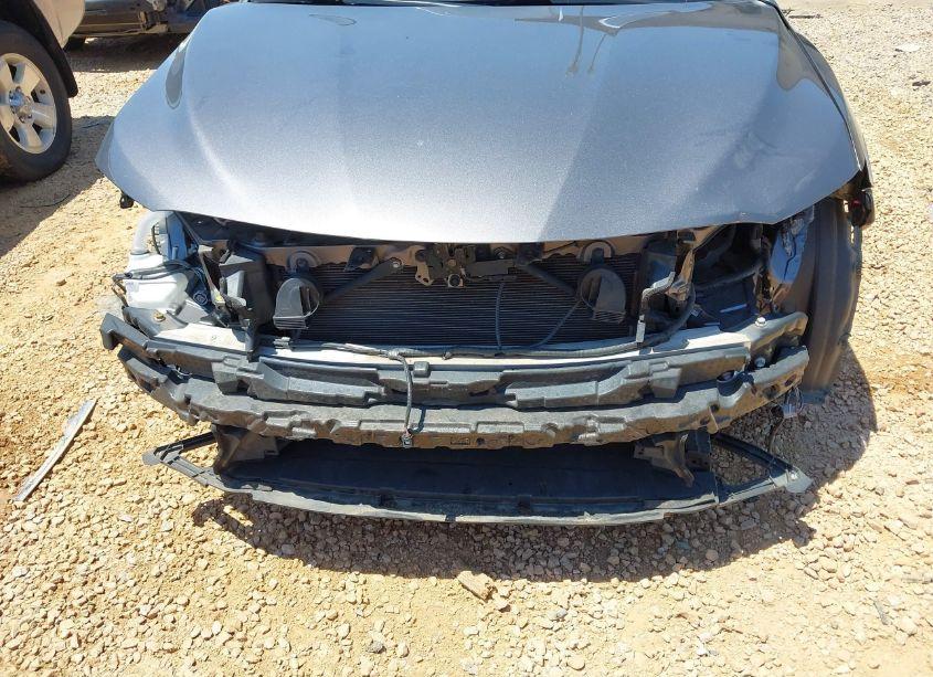 Photo 6 of 2018 Toyota Camry SE (VIN 4T1B11HK9JU665289)