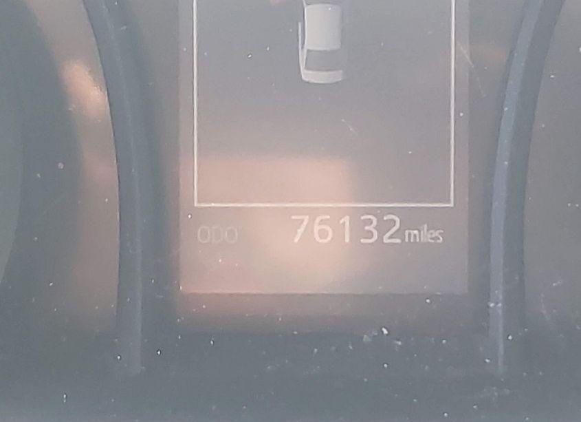 Photo 15 of 2018 Toyota Camry SE (VIN 4T1B11HK9JU666104)