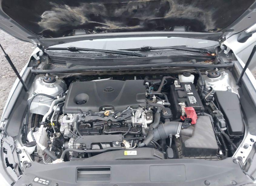 Photo 10 of 2018 Toyota Camry SE (VIN 4T1B11HK9JU678432)