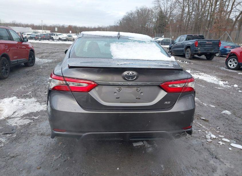 Photo 16 of 2019 Toyota Camry SE (VIN 4T1B11HK9KU162167)