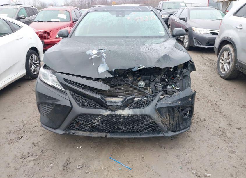 Photo 11 of 2019 Toyota Camry SE (VIN 4T1B11HK9KU174822)