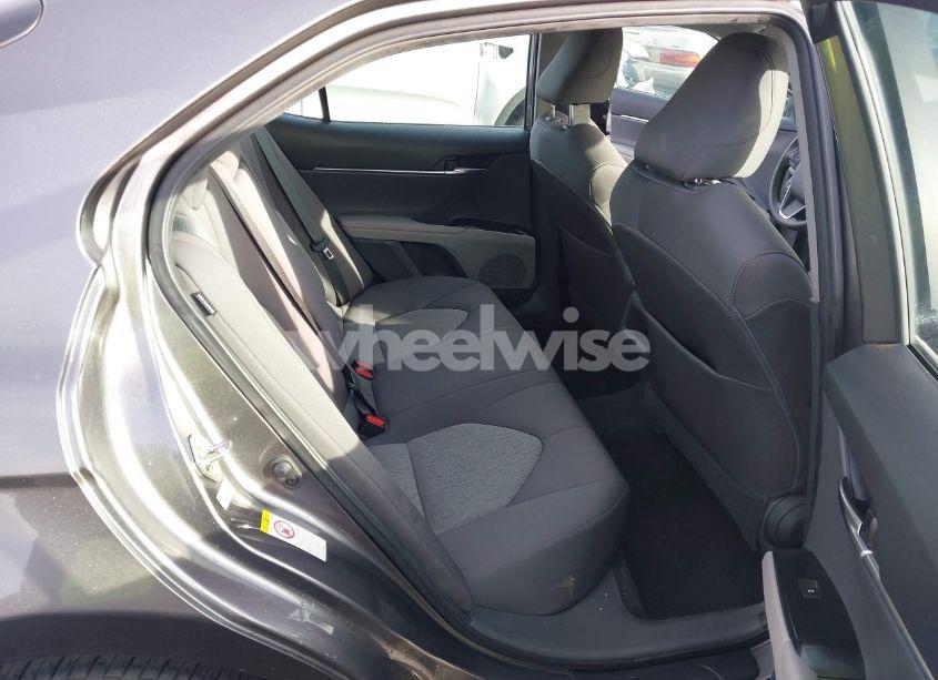 Photo 8 of 2019 Toyota Camry LE (VIN 4T1B11HK9KU241015)