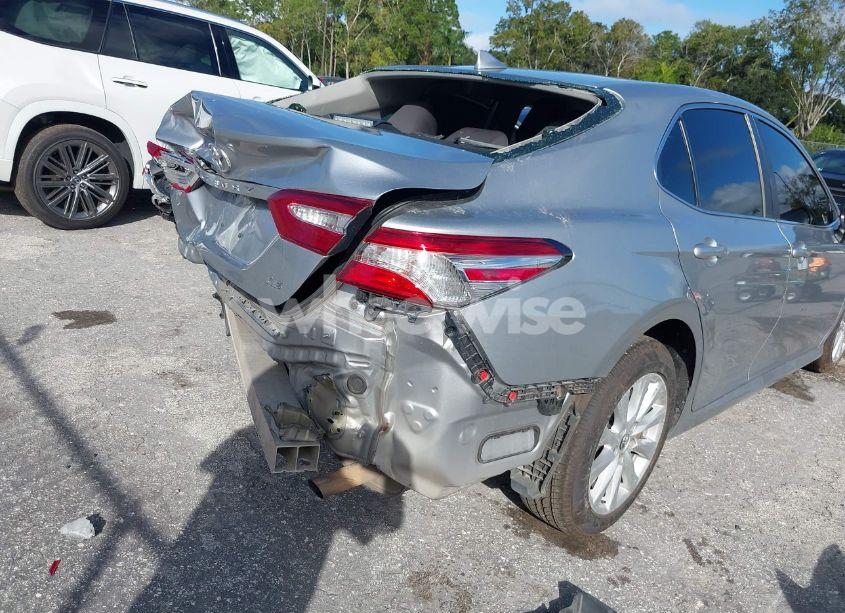 Photo 18 of 2019 Toyota Camry LE (VIN 4T1B11HK9KU241760)