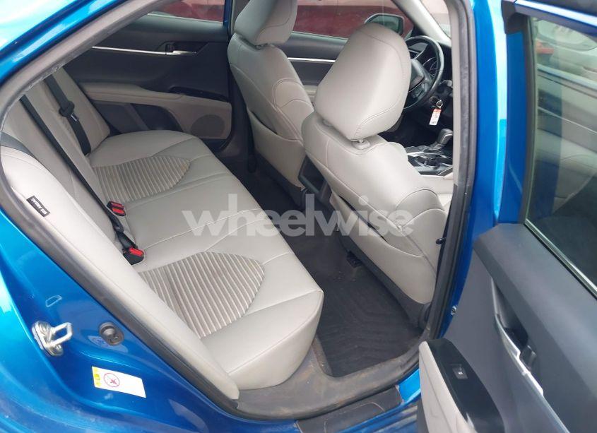 Photo 8 of 2019 Toyota Camry SE (VIN 4T1B11HK9KU241905)