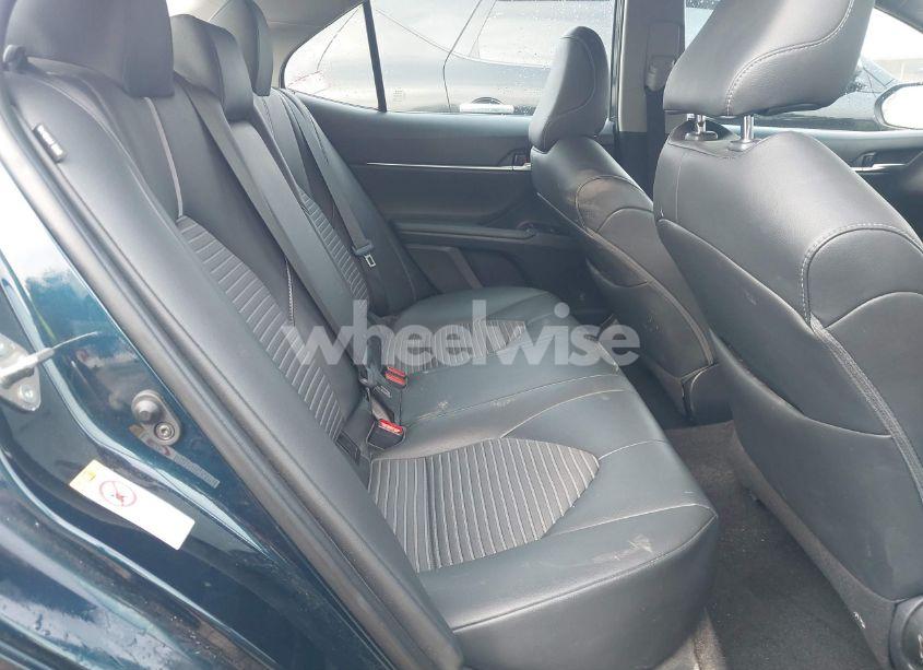 Photo 8 of 2019 Toyota Camry SE (VIN 4T1B11HK9KU245727)