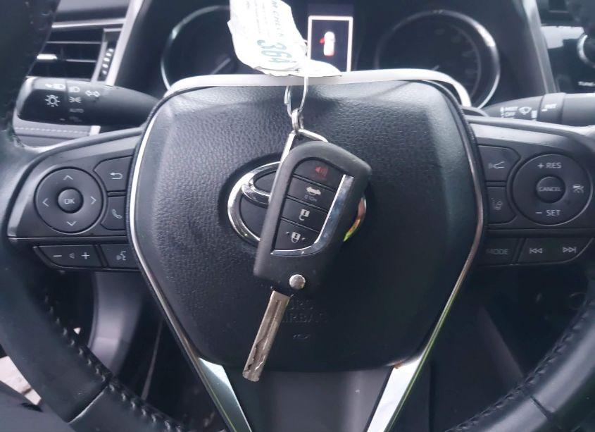 Photo 11 of 2019 Toyota Camry SE (VIN 4T1B11HK9KU277125)