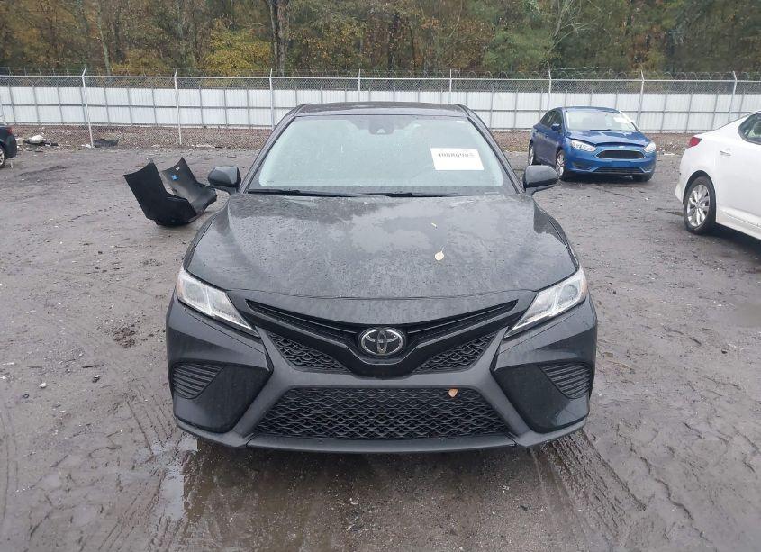 Photo 13 of 2019 Toyota Camry SE (VIN 4T1B11HK9KU277125)