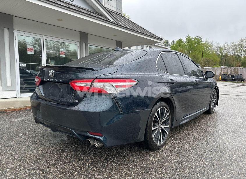Photo 4 of 2019 Toyota Camry L/LE/XLE/SE/XSE (VIN 4T1B11HK9KU691893)