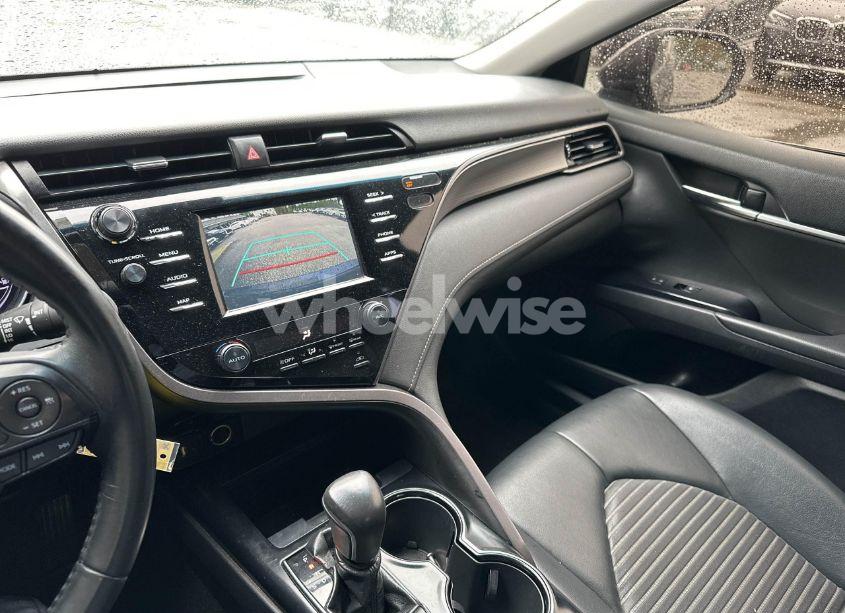 Photo 6 of 2019 Toyota Camry L/LE/XLE/SE/XSE (VIN 4T1B11HK9KU691893)
