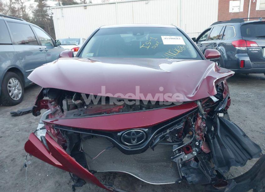 Photo 12 of 2019 Toyota Camry LE (VIN 4T1B11HK9KU692252)