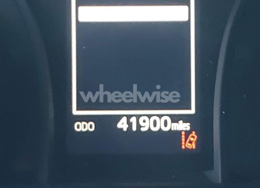 Photo 15 of 2019 Toyota Camry LE (VIN 4T1B11HK9KU692252)