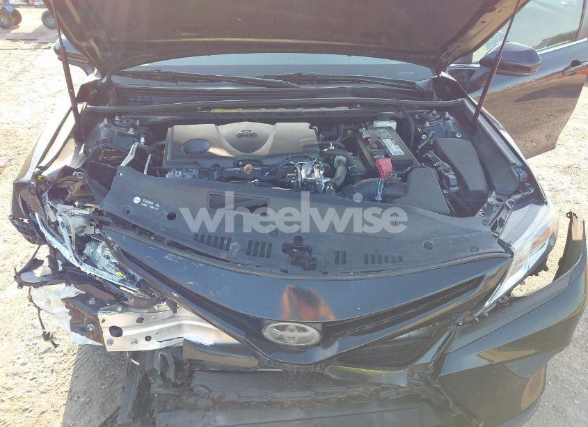 Photo 10 of 2019 Toyota Camry L/LE/SE/XLE (VIN 4T1B11HK9KU694938)