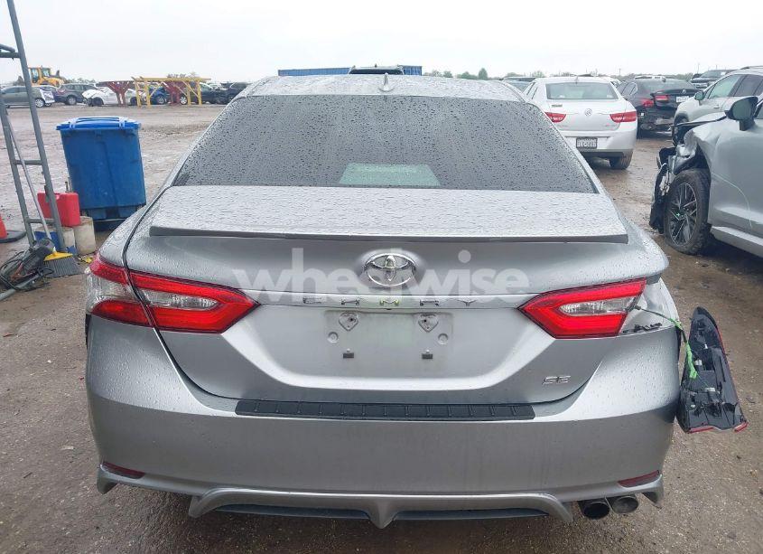 Photo 16 of 2019 Toyota Camry SE (VIN 4T1B11HK9KU698049)