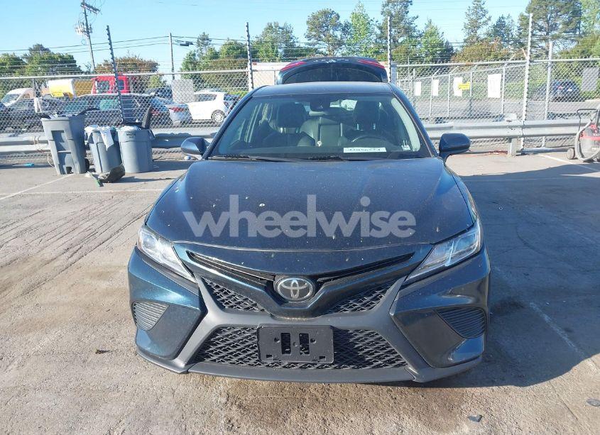 Photo 12 of 2019 Toyota Camry SE (VIN 4T1B11HK9KU706750)