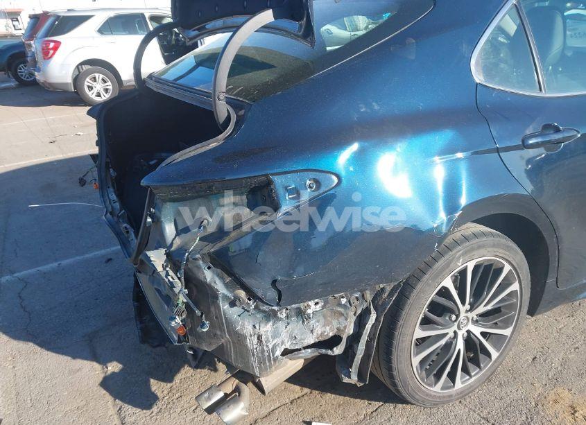 Photo 18 of 2019 Toyota Camry SE (VIN 4T1B11HK9KU706750)