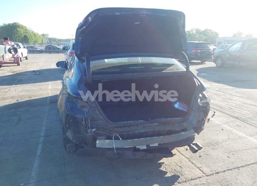 Photo 6 of 2019 Toyota Camry SE (VIN 4T1B11HK9KU706750)